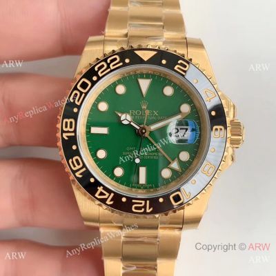 (EW) Swiss Replica Rolex GMT-Master II Yellow Gold Green Dial Watch 2836 Movement